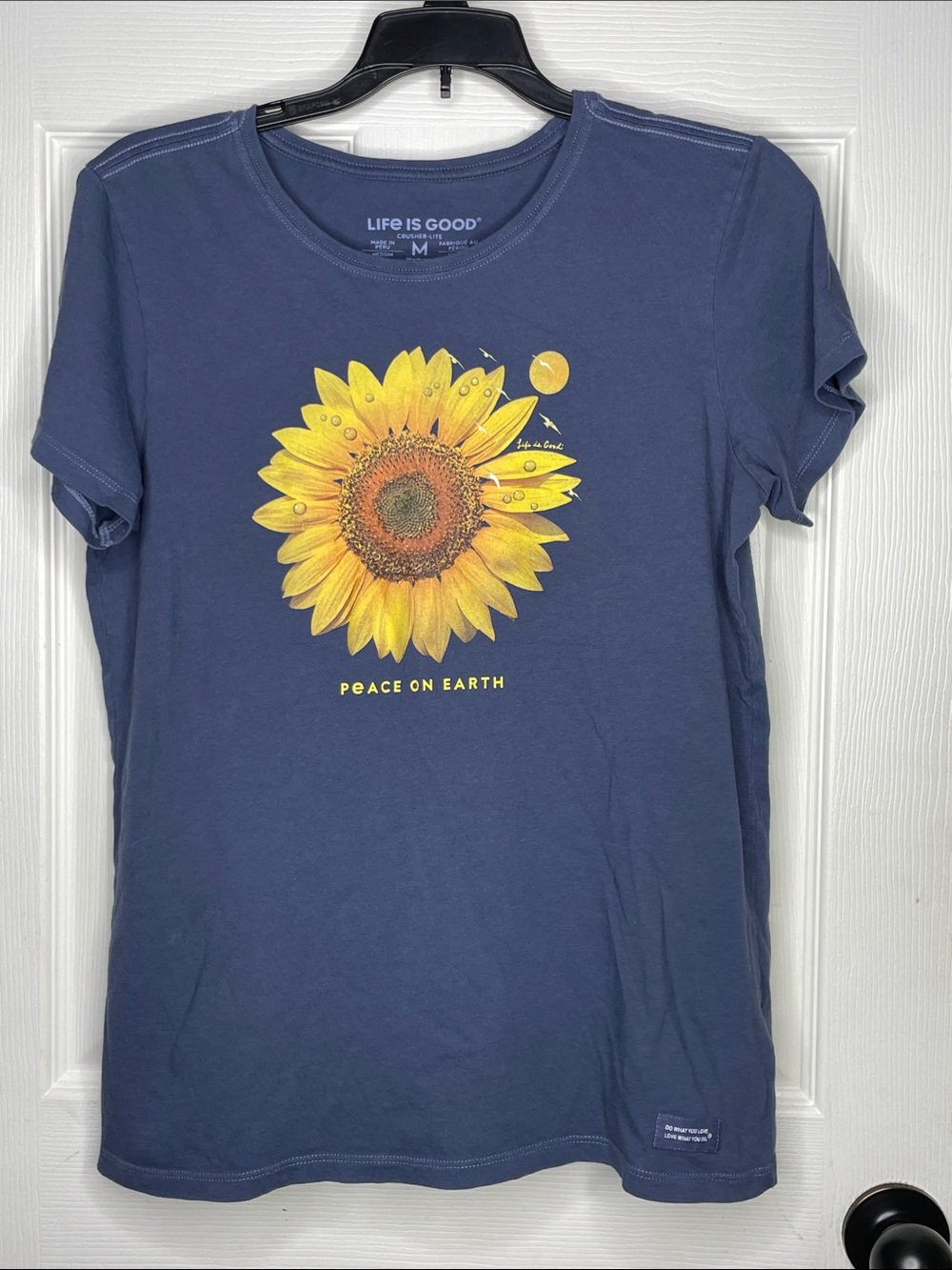 Life Is Good Navy Sunflower Peace On Earth Short Sleeve Tee. Size M